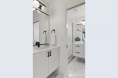 225 24th Avenue, Seattle, WA 98122 - Photo 23