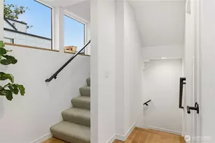 225 24th Ave, Seattle, WA 98122 - Photo 15