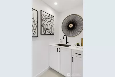 225 24th Avenue, Seattle, WA 98122 - Photo 29