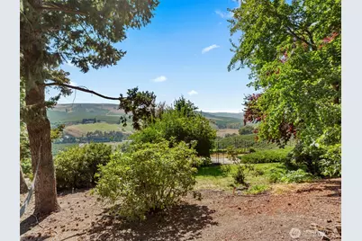 2018 Steele Road, The Dalles, OR 97058 - Photo 11