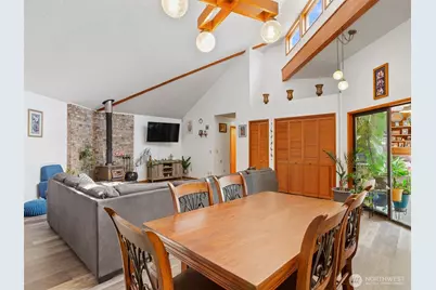 2018 Steele Road, The Dalles, OR 97058 - Photo 13