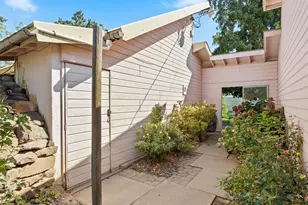 2018 Steele Rd, The Dalles, OR 97058 - Photo 7