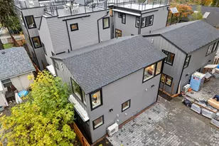 1257 NE 100th St, Seattle, WA 98125 - Photo 23