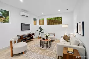 1257 NE 100th St, Seattle, WA 98125 - Photo 5