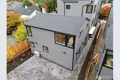 1257 NE 100th Street, Seattle, WA 98125 - Photo 1