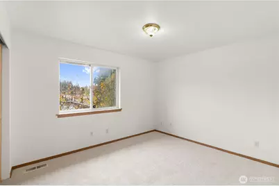 4733 Carlton Road, Everett, WA 98203 - Photo 17