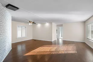 20406 Little Bear Creek Rd, Woodinville, WA 98072 - Photo 3