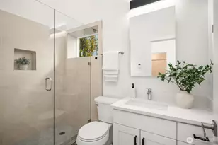 7721 NE 175th St, Kenmore, WA 98028 - Photo 15