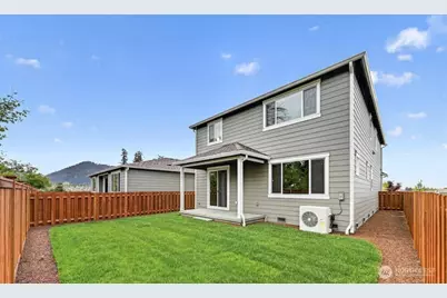 657 Barquist Lane N, Enumclaw, WA 98022 - Photo 17