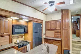 245 Schinn Canyon Ct, Deming, WA 98244 - Photo 11