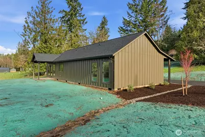 960 Paine Road, Castle Rock, WA 98611 - Photo 3