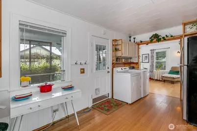 1026 W Mukilteo Boulevard, Everett, WA 98203 - Photo 9