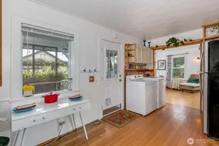 1026 W Mukilteo Blvd, Everett, WA 98203 - Photo 9