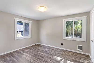 7804 S 128th, Seattle, WA 98178 - Photo 7