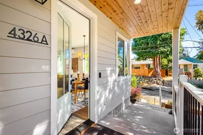 4326 A SW Mills Street, Seattle, WA 98136 - Photo 3