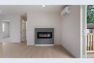 3205 19th Street #B, Everett, WA 98201 - Photo 9