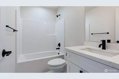 3205 19th Street #B, Everett, WA 98201 - Photo 11