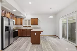 9109 2nd Pl SE, Lake Stevens, WA 98258 - Photo 7