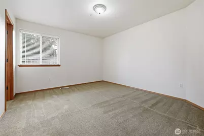 9109 2nd Place SE, Lake Stevens, WA 98258 - Photo 17