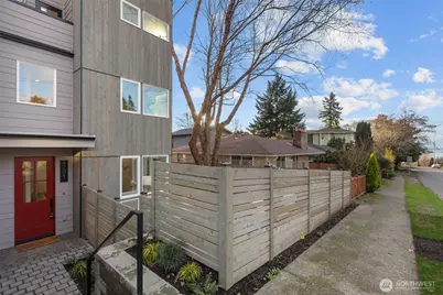 4201 SW Thistle Street, Seattle, WA 98136 - Photo 3