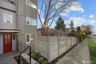 4201 SW Thistle St, Seattle, WA 98136 - Photo 3