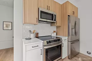 8405 42nd Ave SW, Seattle, WA 98136 - Photo 11