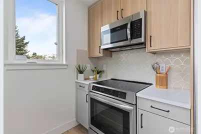 8407 42nd Avenue SW, Seattle, WA 98136 - Photo 15