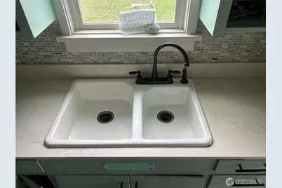 317 S Jones Street, Port Angeles, WA 98362 - Photo 5