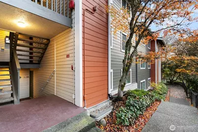 20026 Viking Crest Loop NE #1-102, Poulsbo, WA 98370 - Photo 9