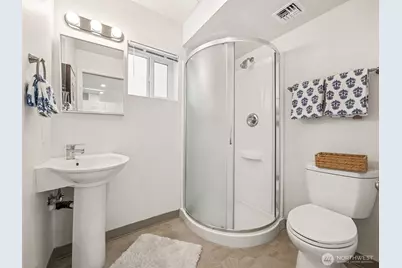 13831 32nd Lane S, Tukwila, WA 98168 - Photo 9