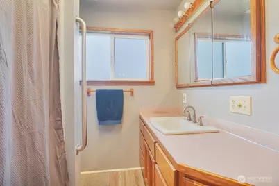 100 N Lewis Street, Aberdeen, WA 98520 - Photo 11