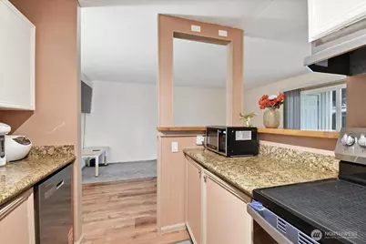 12515 NE 132nd Court #A101, Kirkland, WA 98034 - Photo 9