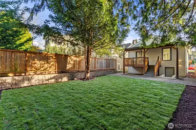 146 NW 79th Street, Seattle, WA 98117 - Photo 9