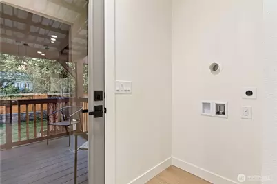 146 NW 79th Street, Seattle, WA 98117 - Photo 27