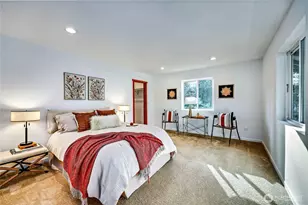 8128 High School Loop NE, Bainbridge Island, WA 98110 - Photo 27