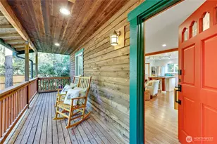 8128 High School Loop NE, Bainbridge Island, WA 98110 - Photo 9