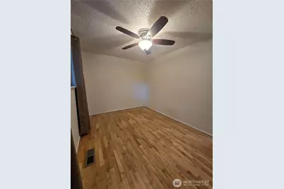 10811 108th St SW, Lakewood, WA 98498 - Photo 23