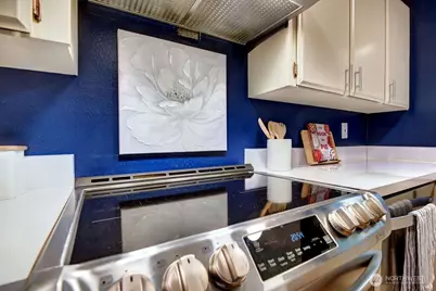 13045 15th Avenue NE, Seattle, WA 98125 - Photo 23