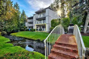 13045 15th Ave NE, Seattle, WA 98125 - Photo 3