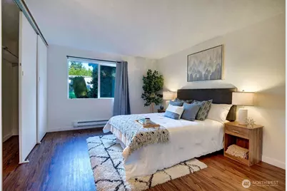 13045 15th Avenue NE, Seattle, WA 98125 - Photo 13