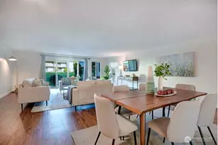 13045 15th Ave NE, Seattle, WA 98125 - Photo 9