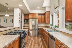2301 Sundown Ct, Anacortes, WA 98221 - Photo 9