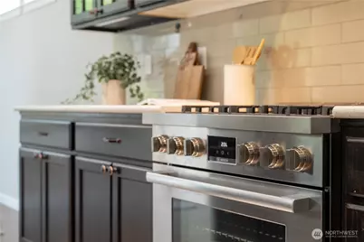 5632 James Place SE, Olympia, WA 98501 - Photo 13