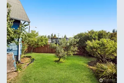 5115 S Mayflower Street, Seattle, WA 98118 - Photo 23