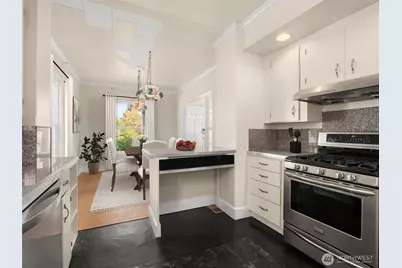 5115 S Mayflower Street, Seattle, WA 98118 - Photo 9