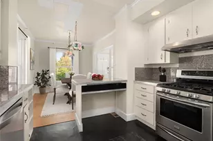 5115 S Mayflower St, Seattle, WA 98118 - Photo 9