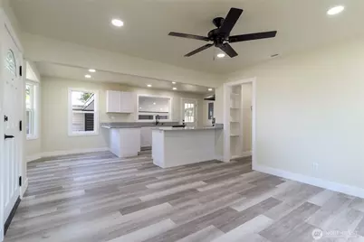 605 Holly St, Walla Walla, WA 99362 - Photo 5