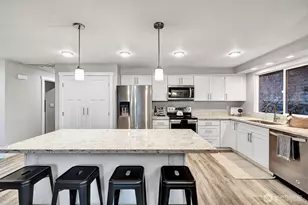 7843 NE 146th St, Kenmore, WA 98028 - Photo 7