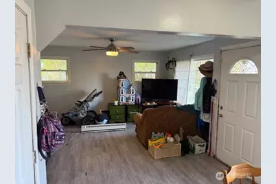 720 W Chestnut Street, Centralia, WA 98531 - Photo 5