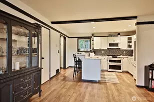 2575 Hillis Dr, Langley, WA 98260 - Photo 11